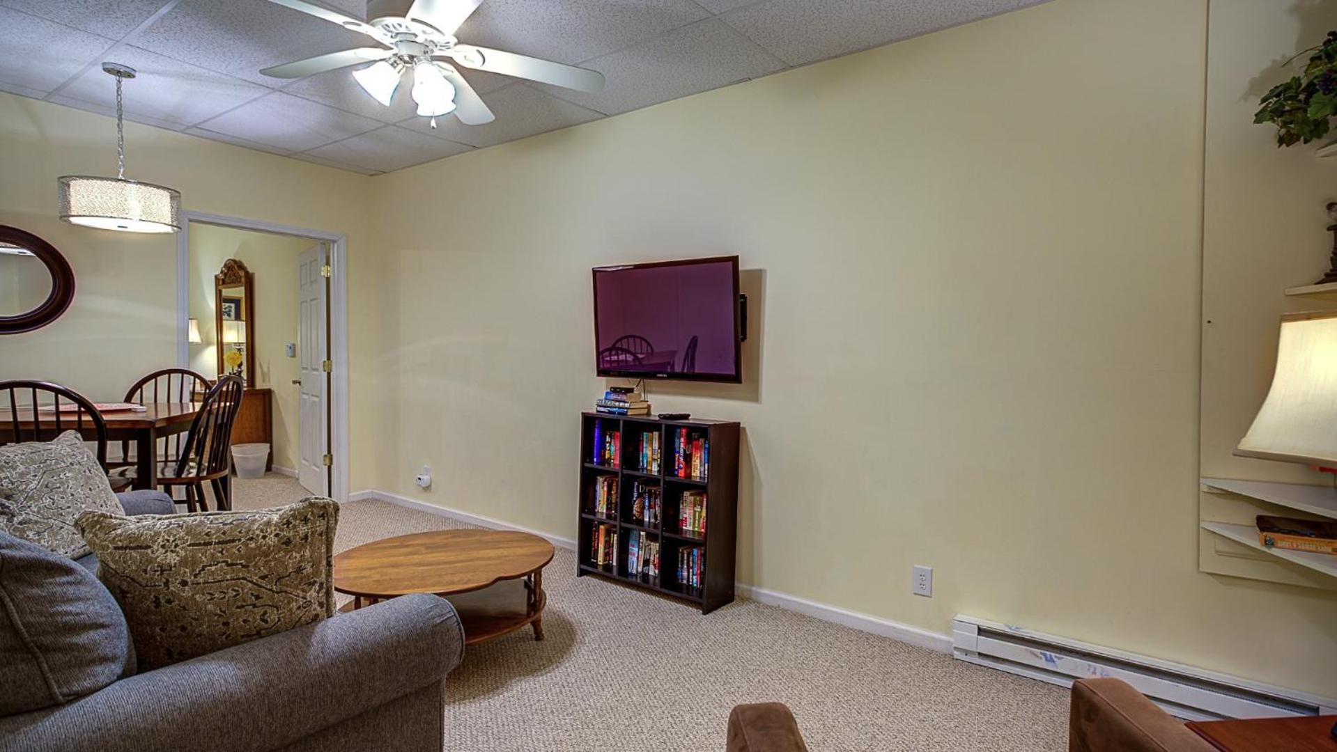 Klonteska Condominiums By Vci Real Estate Services Beech Mountain Room photo