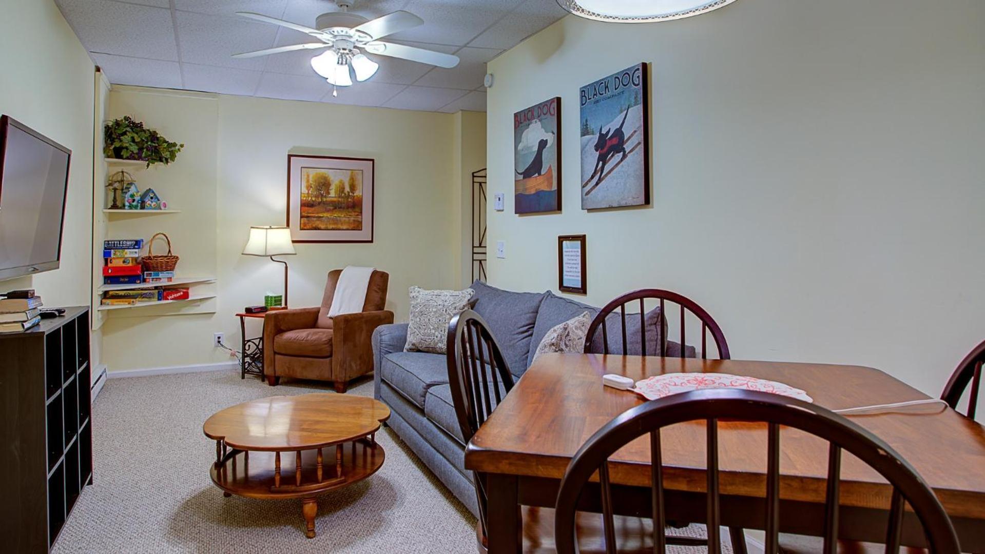 Klonteska Condominiums By Vci Real Estate Services Beech Mountain Room photo